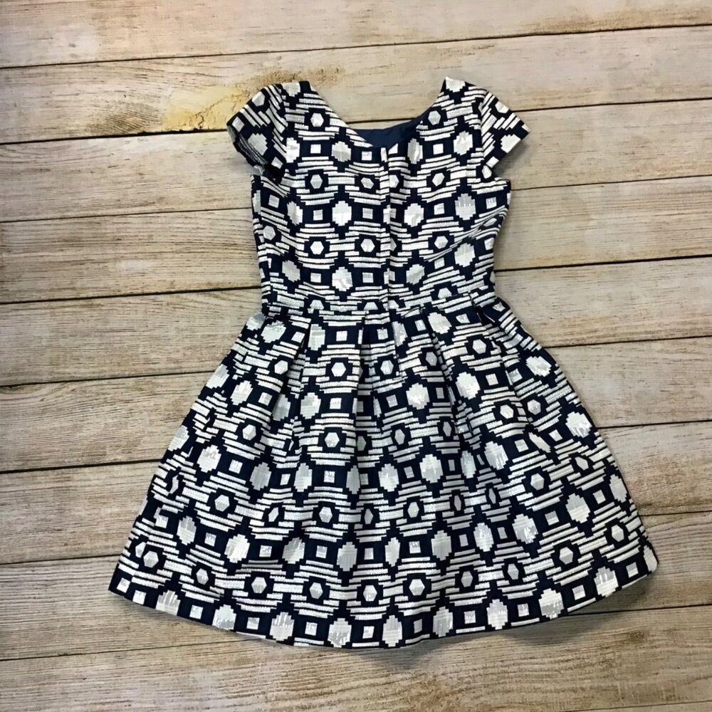 Little Girls Crazy 8 Navy/White/Silver Aztec Print Special Occasion Dress Size 1 - Picture 8 of 9